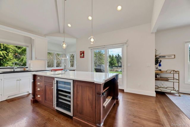 450 Sterling Woods Lane, Southold, NY 11971