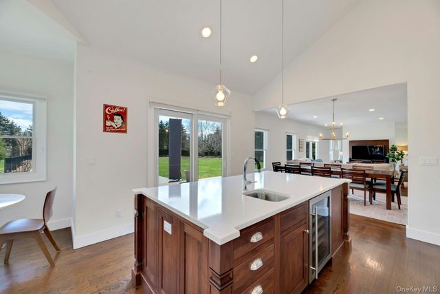 450 Sterling Woods Lane, Southold, NY 11971