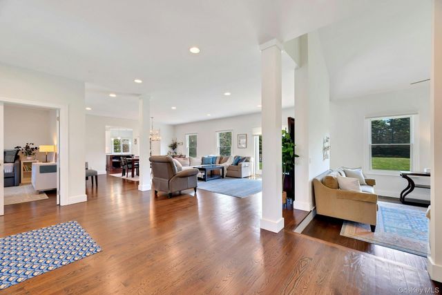 450 Sterling Woods Lane, Southold, NY 11971