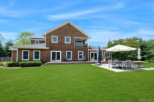 450 Sterling Woods Lane, Southold, NY 11971