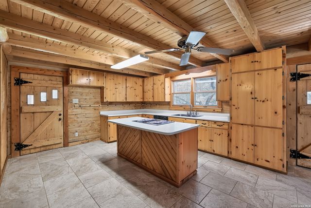 7830 Covey Roost, Boerne, TX 78015