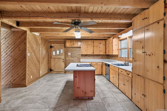 7830 Covey Roost, Boerne, TX 78015