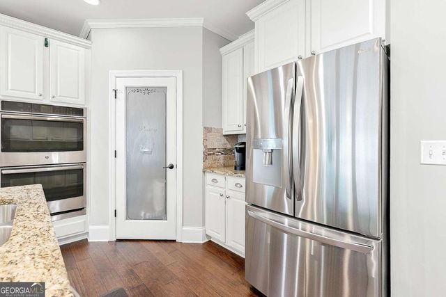 210 Millstone Parkway, Woodstock, GA 30188