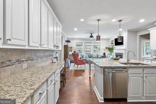 210 Millstone Parkway, Woodstock, GA 30188