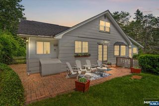 31 Somerville Road, West Milford, NJ 07421