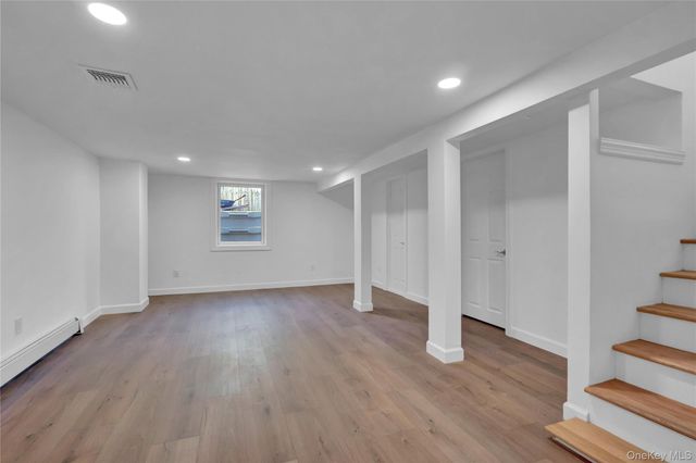 225 Norma Avenue, West Islip, NY 11795