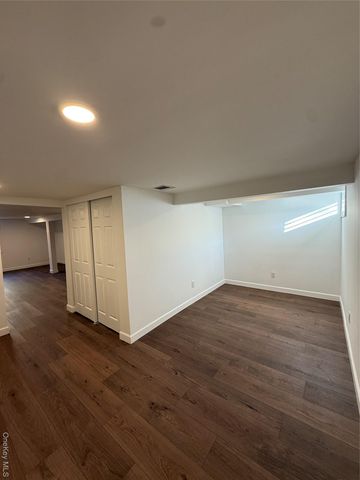 225 Norma Avenue, West Islip, NY 11795