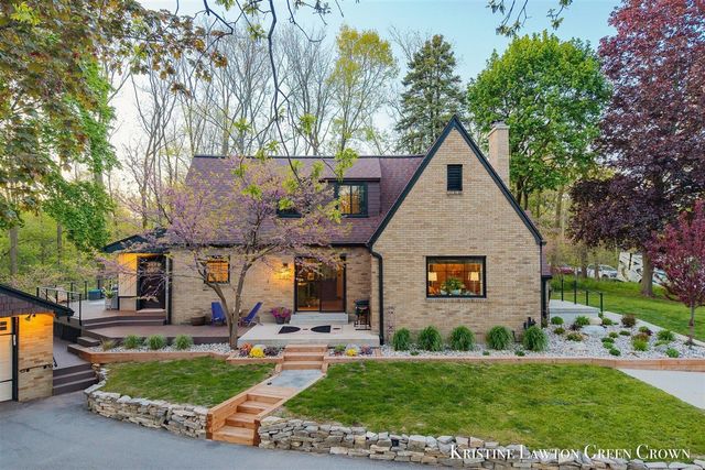 200 Greenridge Drive, Grand Rapids, MI 49544