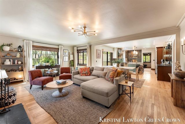200 Greenridge Drive, Grand Rapids, MI 49544