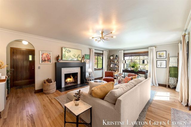 200 Greenridge Drive, Grand Rapids, MI 49544