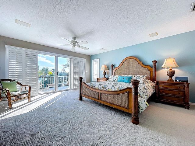 7711 BAYSHORE DRIVE, Treasure Island, FL 33706