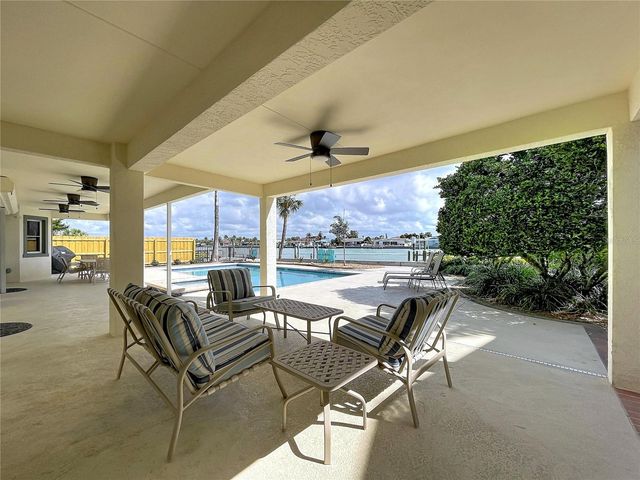 7711 BAYSHORE DRIVE, Treasure Island, FL 33706