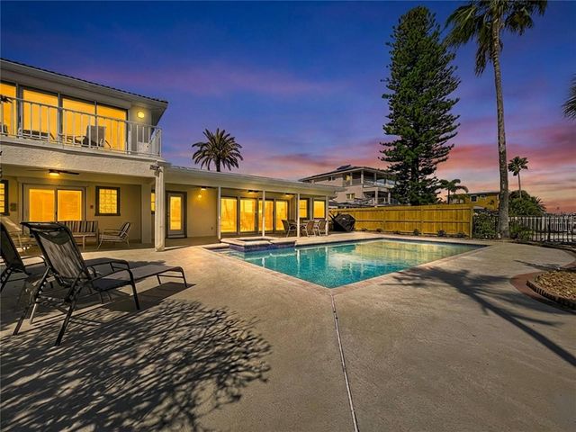 7711 BAYSHORE DRIVE, Treasure Island, FL 33706