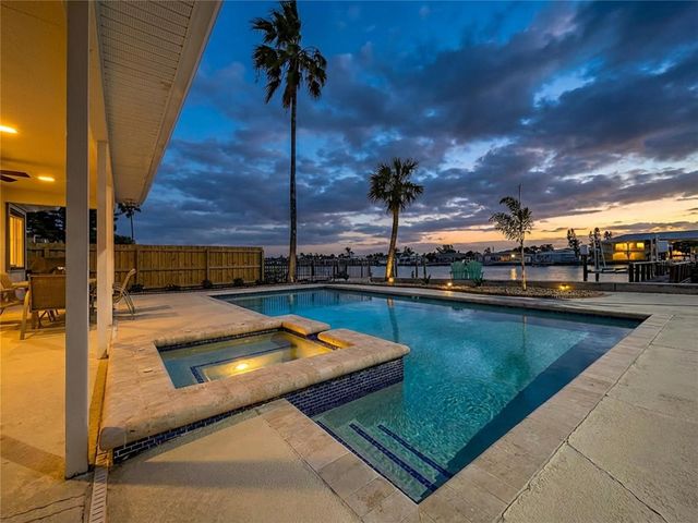 7711 BAYSHORE DRIVE, Treasure Island, FL 33706