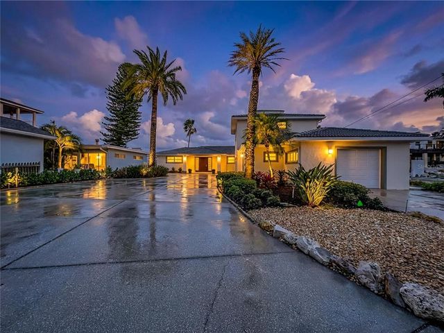 7711 BAYSHORE DRIVE, Treasure Island, FL 33706