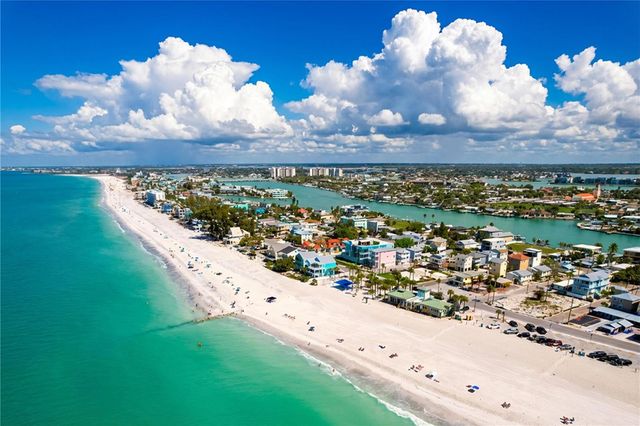 7711 BAYSHORE DRIVE, Treasure Island, FL 33706