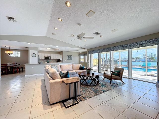 7711 BAYSHORE DRIVE, Treasure Island, FL 33706