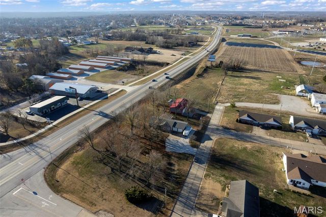 1512 Old St Mary's Road, Perryville, MO 63775