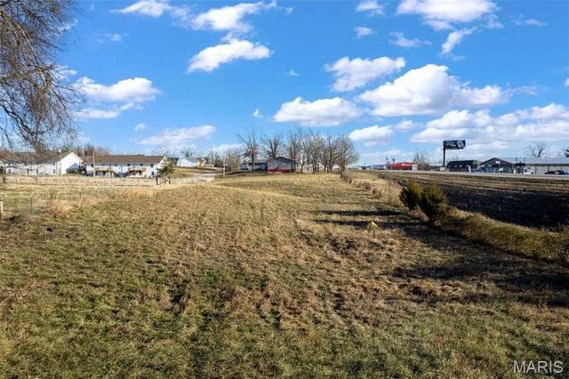 1512 Old St Mary's Road, Perryville, MO 63775