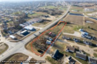 1512 Old St Mary's Road, Perryville, MO 63775