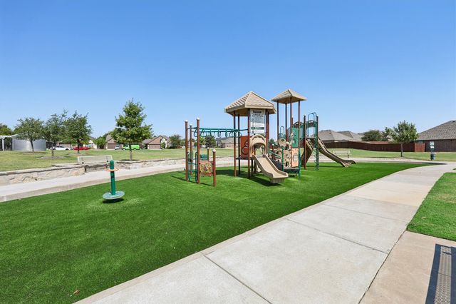 3204 Brazos Drive, Little Elm, TX 75068
