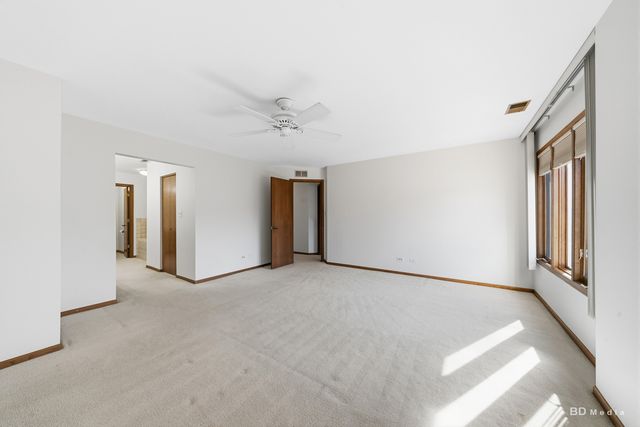 9832 Terrace Court E 2B, Palos Park, IL 60464