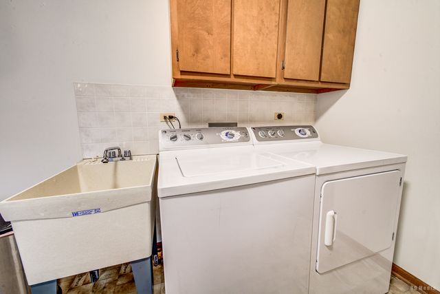 9832 Terrace Court E 2B, Palos Park, IL 60464