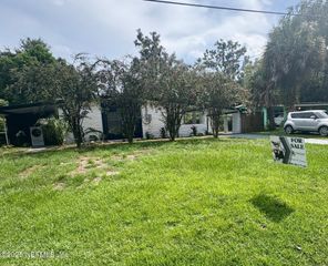 5444 KEYSTONE Drive S, Jacksonville, FL 32207