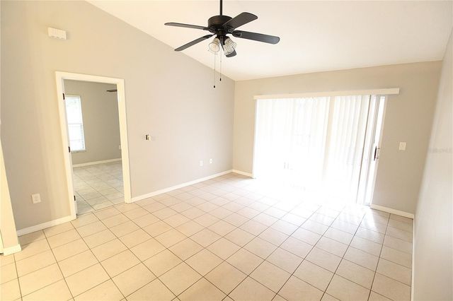 5525 PALMER BOULEVARD B, Sarasota, FL 34232