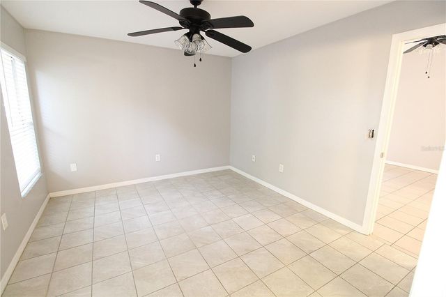 5525 PALMER BOULEVARD B, Sarasota, FL 34232