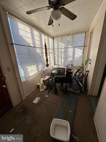 1122 HOLBROOK ST NE, Washington, DC 20002