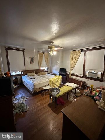 1122 HOLBROOK ST NE, Washington, DC 20002