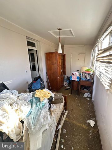 1122 HOLBROOK ST NE, Washington, DC 20002