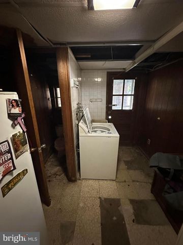 1122 HOLBROOK ST NE, Washington, DC 20002