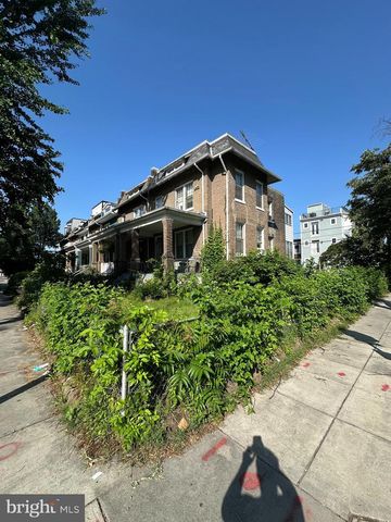 1122 HOLBROOK ST NE, Washington, DC 20002