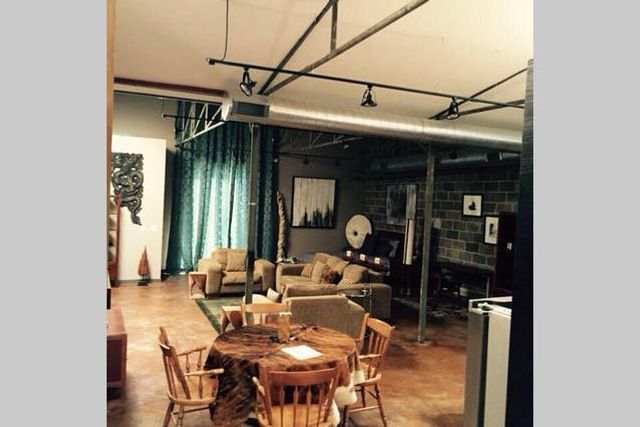 3106 Commerce 3104, Dallas, TX 75226