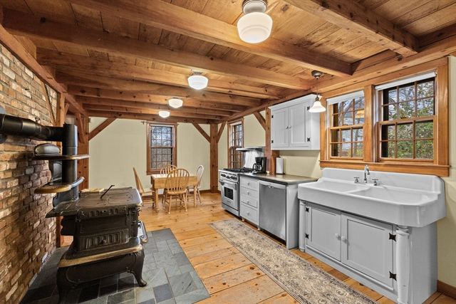 66 Centerville Way, Plymouth, MA 02360