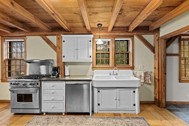 66 Centerville Way, Plymouth, MA 02360