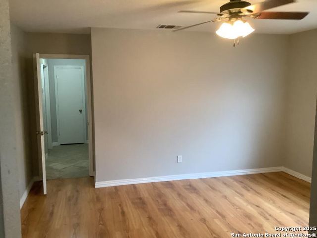 2846 Burning Rock, San Antonio, TX 78247