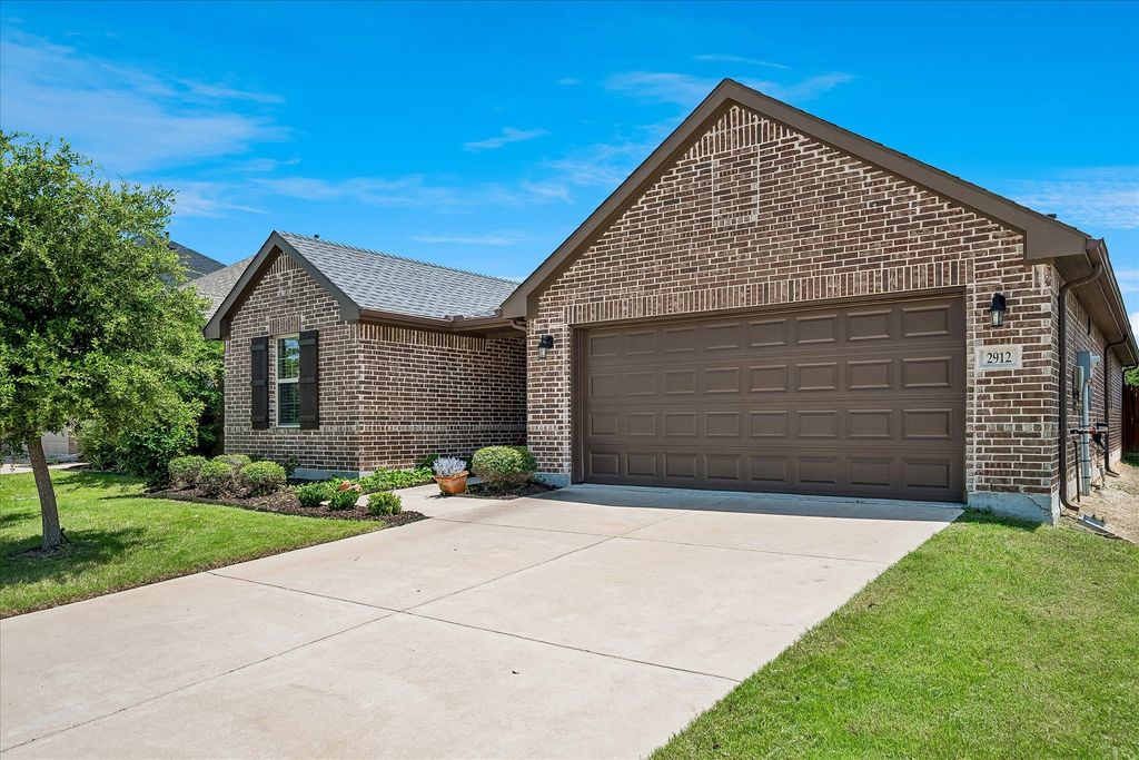2912 Mulberry Avenue, Melissa, TX 75454