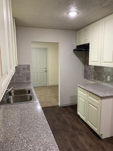 5244 Enyart Street, Houston, TX 77021