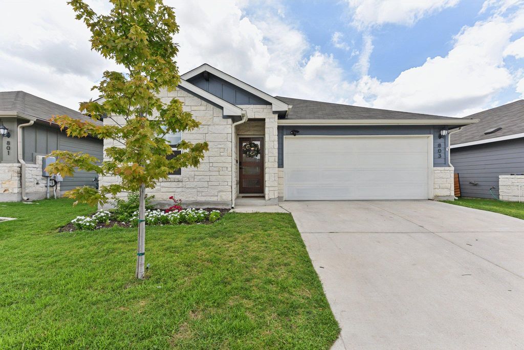 803 Russet Rock DR 7, Manchaca, TX 78748