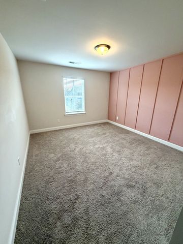 416 Deveron Dr, Gallatin, TN 37066