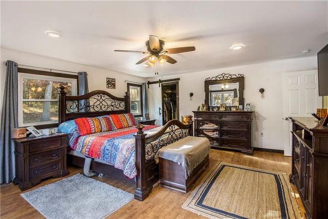 615 Lake Viking Terrace, Gallatin, MO 64640