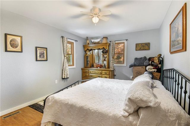 615 Lake Viking Terrace, Gallatin, MO 64640