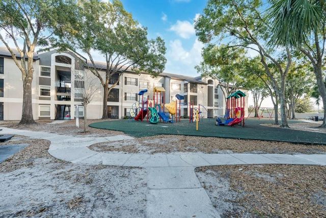 7606 PISSARRO DRIVE 14305, Orlando, FL 32819