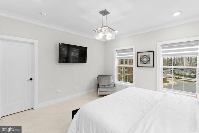 4422 FAIR LAKES CT, Fairfax, VA 22033