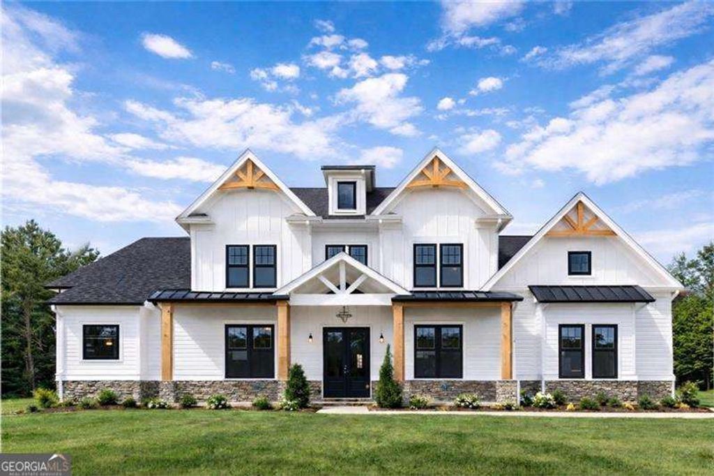 121 Palisade Drive, Rydal, GA 30171