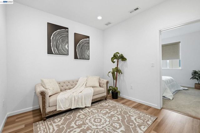 5526 Silver Way, Dublin, CA 94568