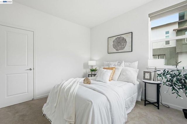 5526 Silver Way, Dublin, CA 94568